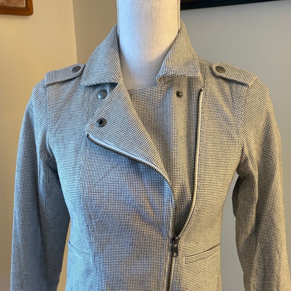 Checkered Loft Jacket - Picture 11 of 16